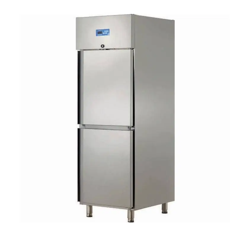 Öztiryakiler GN 600 NMV Dik Tip Monoblok Buzdolabı, Çift Yarım Kapılı, 700 Lt. - 1